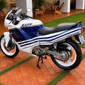 CBR 450 SR 1990 (Exemplo)